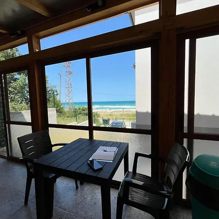 Paradise View Шкорпиловци