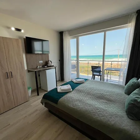 Къща за гости Paradise View 3*