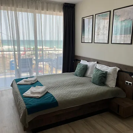 Paradise View Къща за гости Шкорпиловци